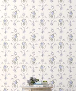 Rose Cheek Standard Wallpaper