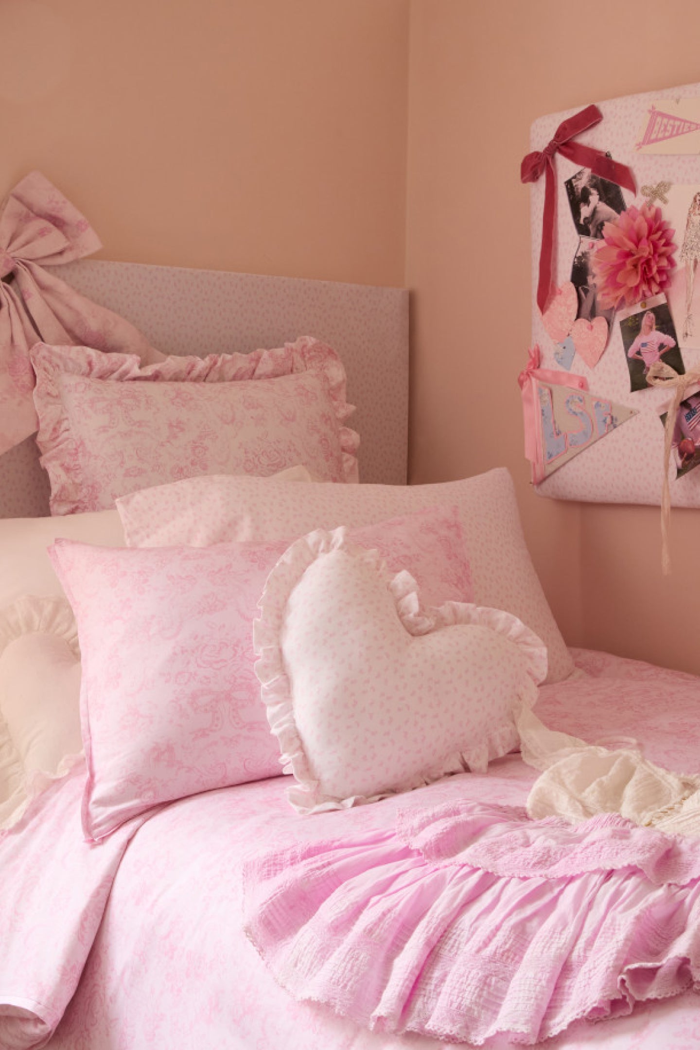 Heart Shape Ruffle Pillow - Image 4